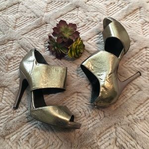 Nine West peep toe sandals
